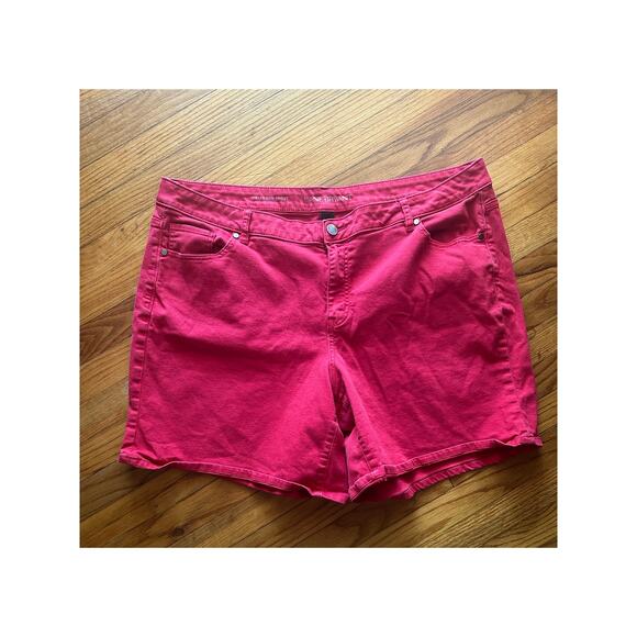 Lane Bryant Red Girlfriend Short Shorts - Picture 1 of 8